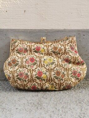 Vintage Du-Val Floral Tapestry Kiss Lock Clutch Purse | Hong Kong
